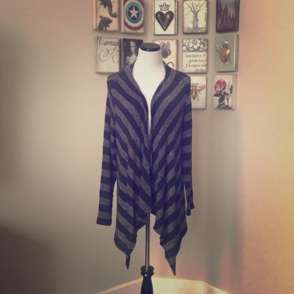 femme by tresics Sweaters - NWT Femme open front cardigan